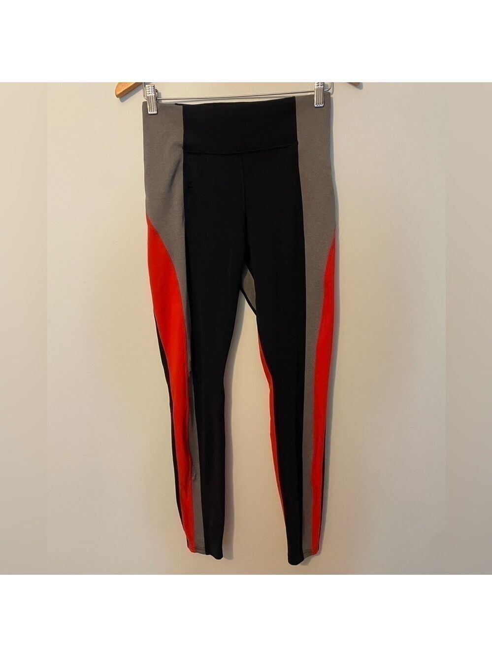 Athleta Crest Colorblock Tight Small